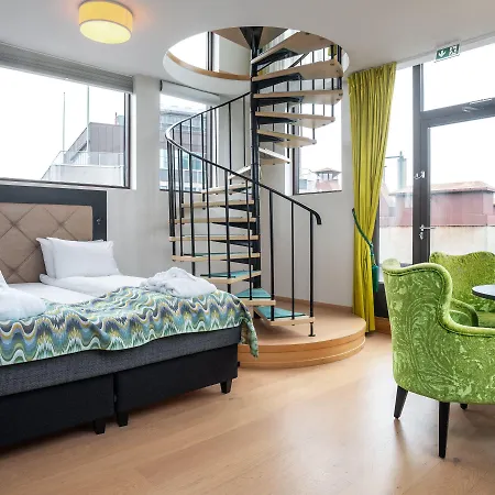 Thon Slottsparken 4* Oslo