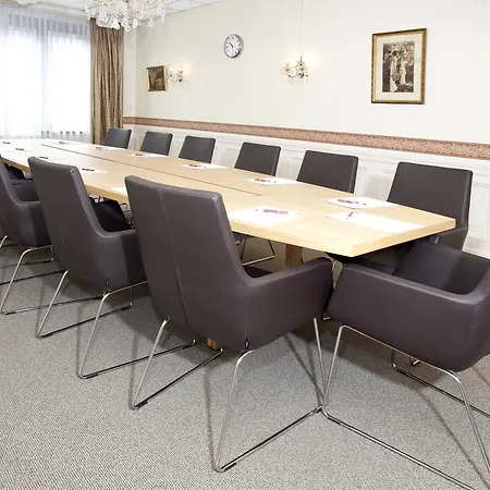 Thon Slottsparken 4* Oslo
