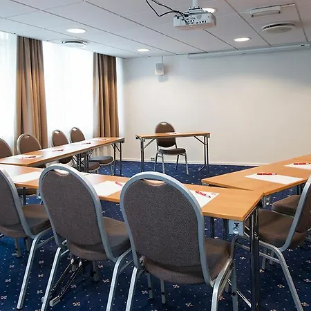 Szálloda Thon Slottsparken 4*