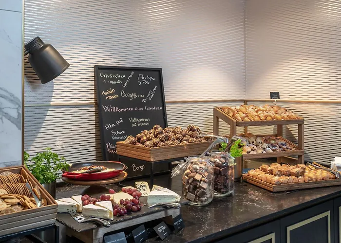 Thon Slottsparken 4* Oslo