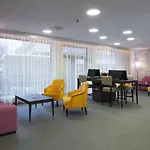 Отель Thon Slottsparken 4*