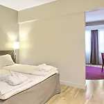 Thon Slottsparken 4* Осло