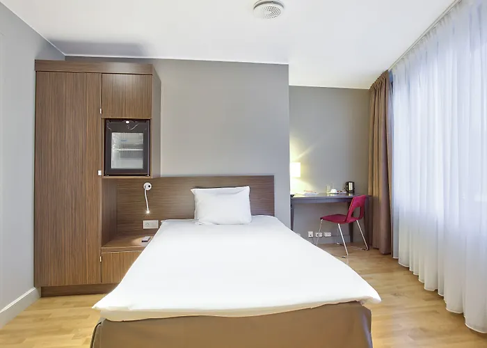 Thon Slottsparken 4* Oslo